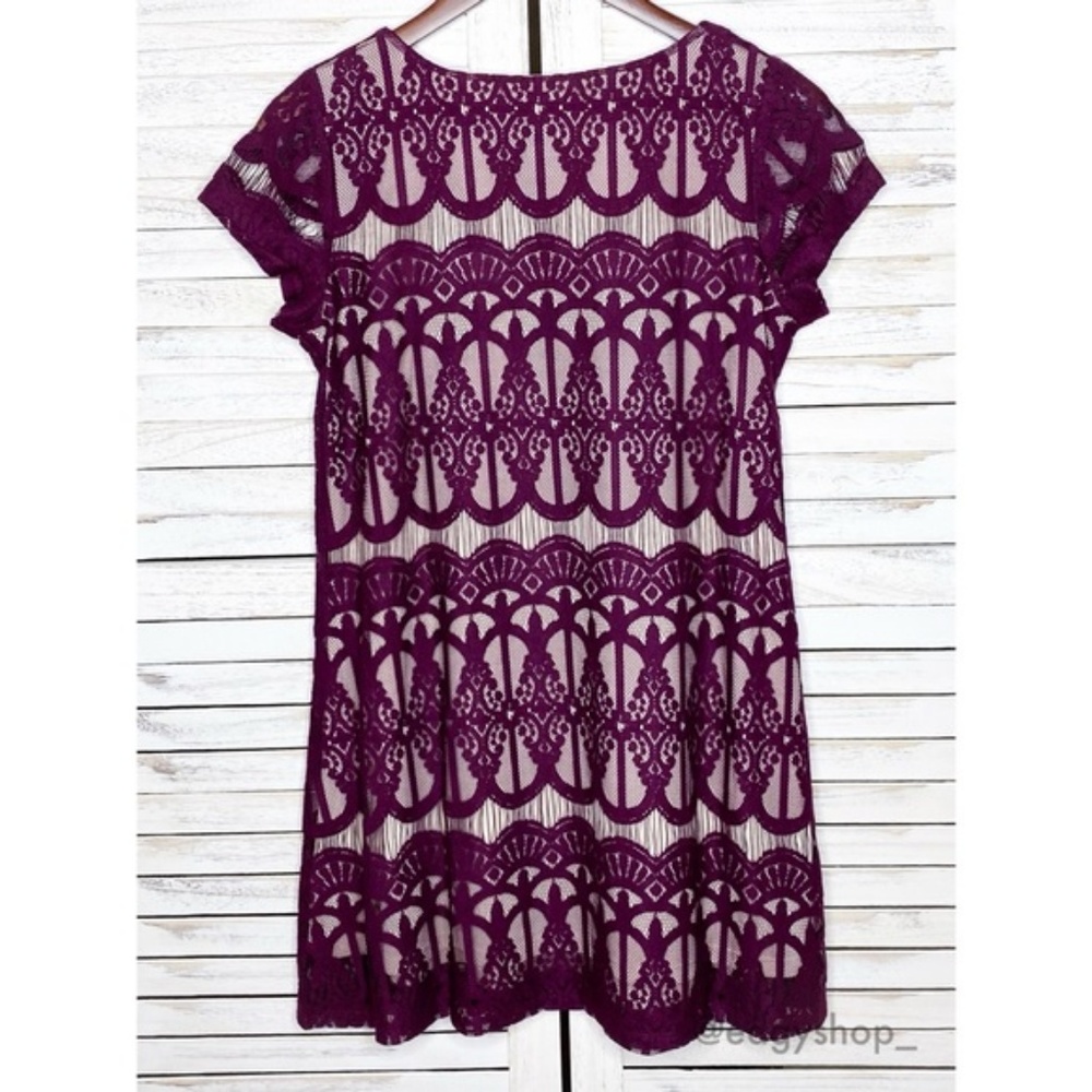 Socialite | Cap Sleeve Lace Shift Dress NWOT - Picture 3 of 6
